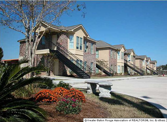 2nd image of 9413 Burbank Dr APT B3