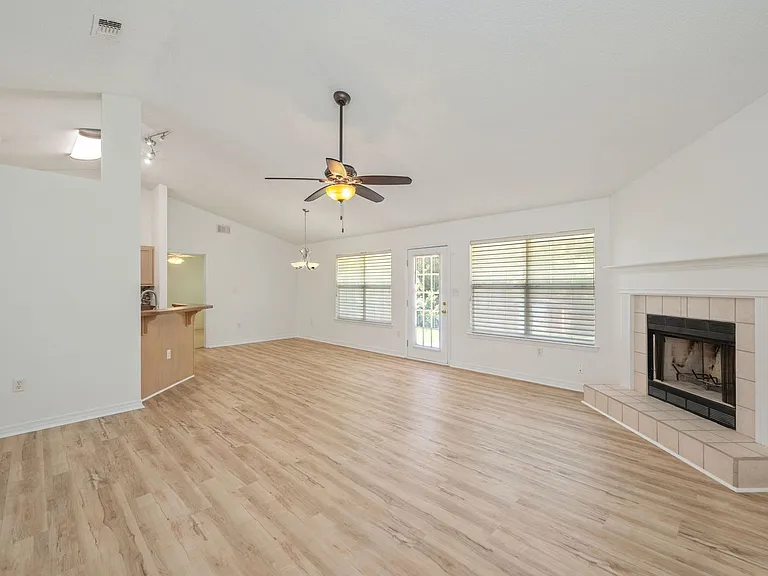 9750 Parker Lake Cir — Photo 9