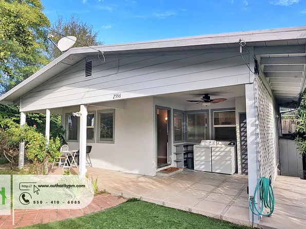 2556 Old Eureka Way, Redding, CA 96001