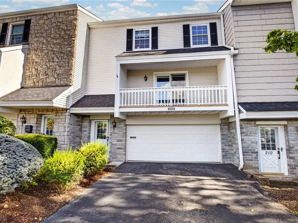 212 Roscommon Pl, McMurray, PA 15317