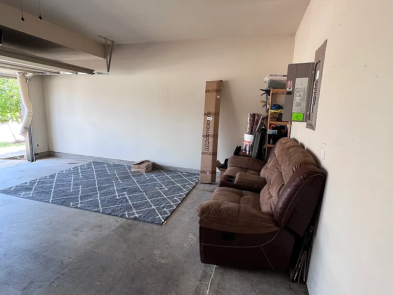602 Taurus Dr — Photo 13