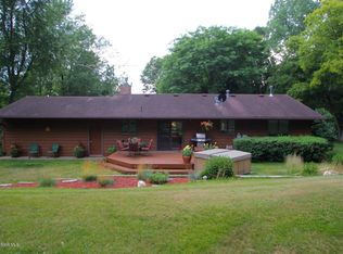 56342 400th Ave, Zumbro Falls, MN 55991