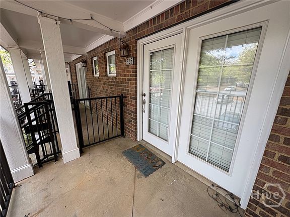 4th image of 1035 Barnett Shoals #325