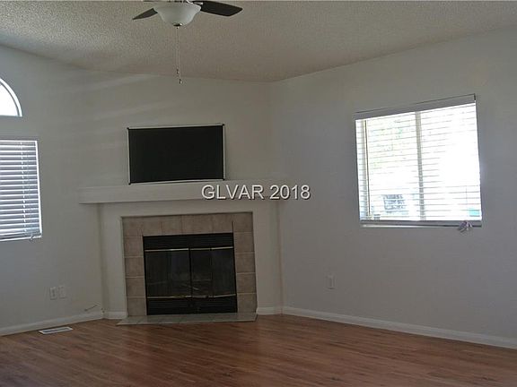 3rd image of 1308 Potosi St
