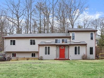 22 Alan Road, Danbury, CT, 06810