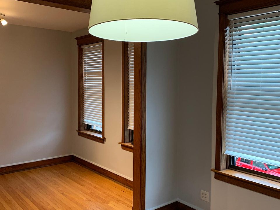1st image of 1949 W Grace St #2E