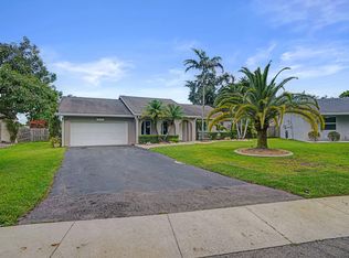 10141 SW 49th Court, Cooper City, FL 33328