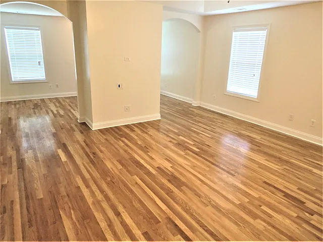 5592 Lair Ln — Photo 7