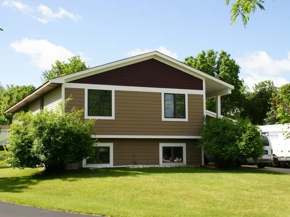 15794 Henna Ct, Apple Valley, MN 55124