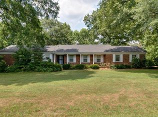 2244 Craigmeade Cir, Nashville, TN 37214