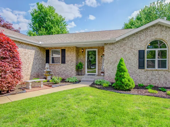 1415 Mc Vey Street, Mt Vernon, MO 65712
