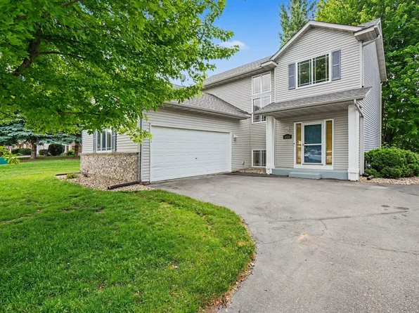 2920 18th Ave E, Shakopee, MN 55379