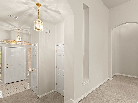 3rd image of 121 ELM HILL CT