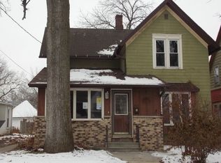 219 E 9th St, Kaukauna, WI 54130