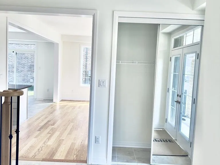 165 Wilmot Rd — Photo 14