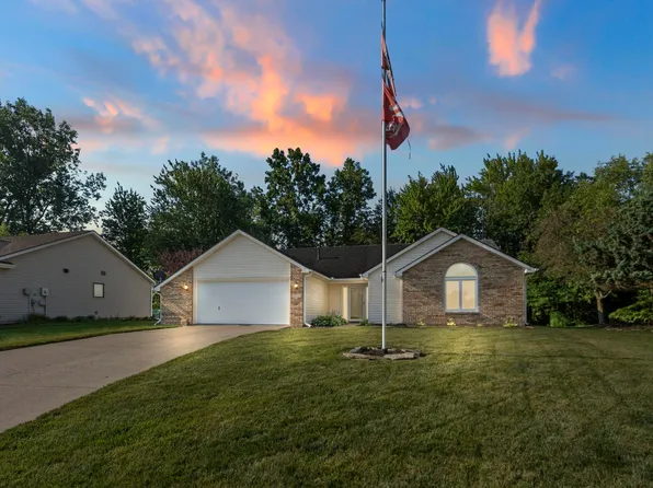 2329 Broken Oak Rd, Fort Wayne, IN 46818