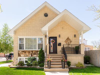 3800 N Oketo Ave, Chicago, IL, 60634