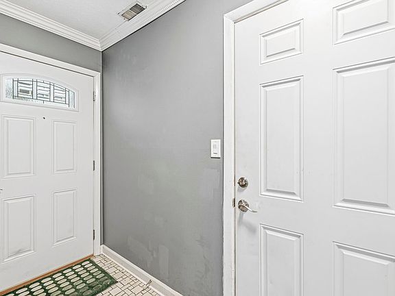 2nd image of 2049 N Trailridge Dr