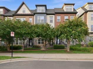 1739 13th St S, Arlington, VA 22204