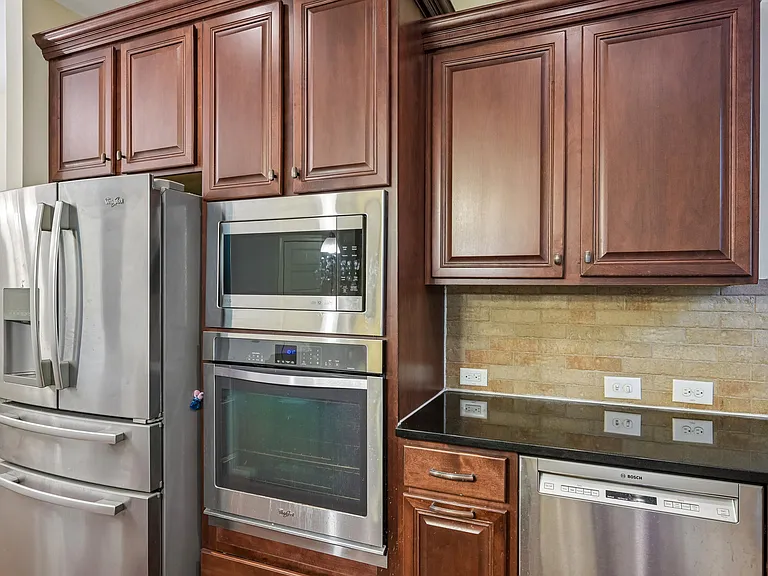 808 Laurel Garden Way — Photo 15