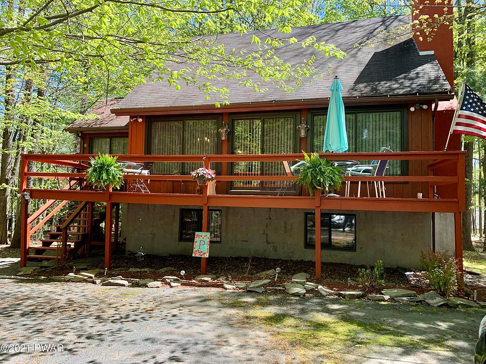 1st image of 180 Parkwood Dr