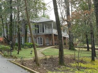 1102 6th St N, Columbus, MS 39701