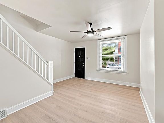 4th image of 3435 Fairmount Ave
