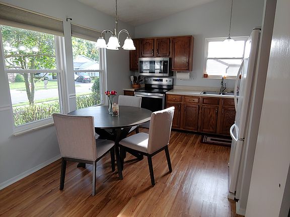 4th image of 3000 Stillmeadow Dr