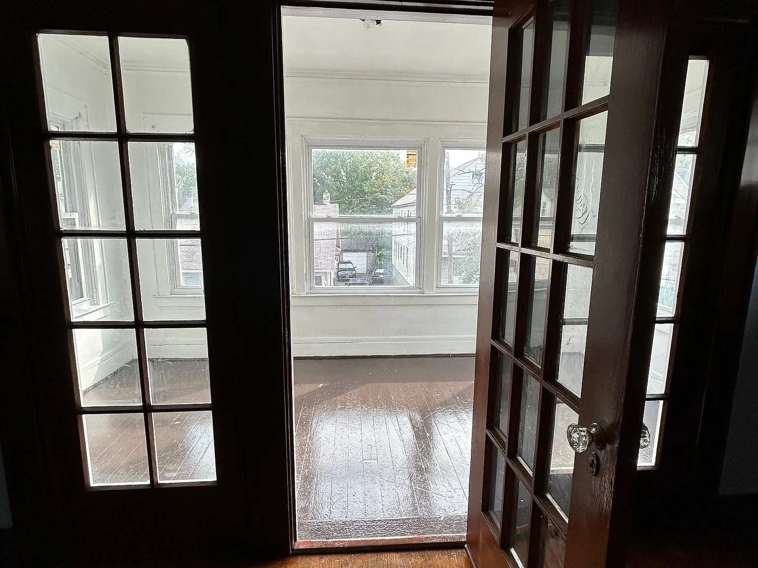 3 bed, $1,350 — Photo 4