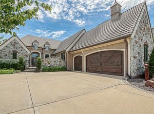 15209 Catalina St, Leawood, KS 66224