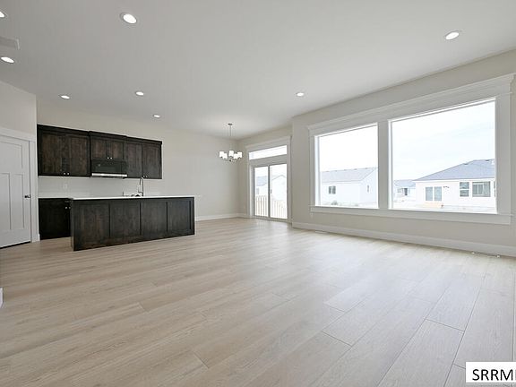 2nd image of 6880 Bronson Dr