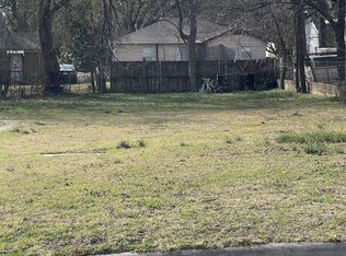 605 S Rusk St, Gainesville, TX 76240