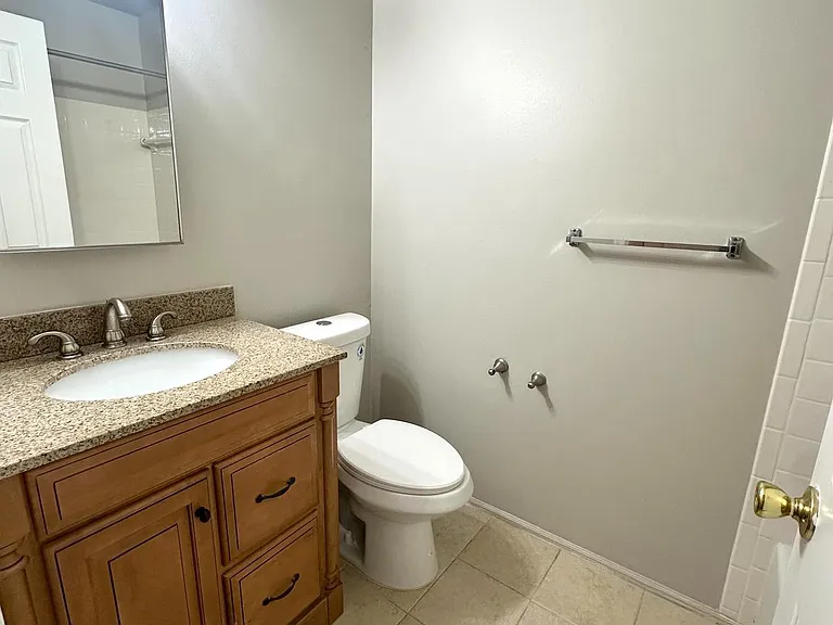 109 Franklin Dr — Photo 8