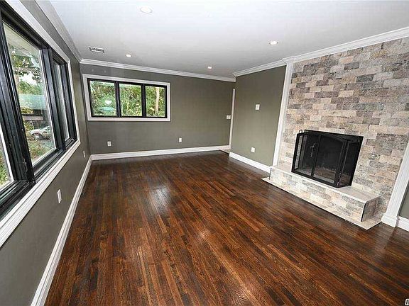 5th image of 34 Orchard Dr