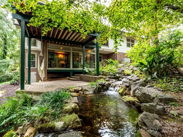 243 King Owen Ct, Charlotte, NC 28211