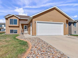 3018 New England St, Rapid City, SD 57703
