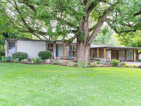 2nd image of 4609 Brookview Dr