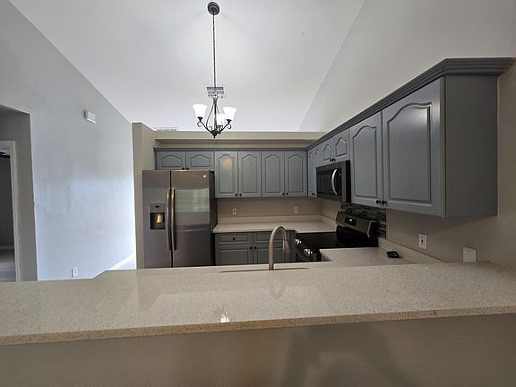 2nd image of 11106 Pendleton Ave #11108