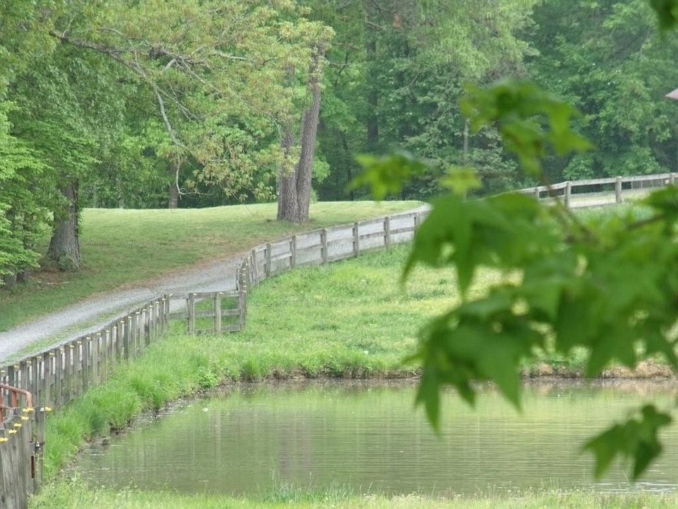 2nd image of 4022 Waxhaw Marvin Rd
