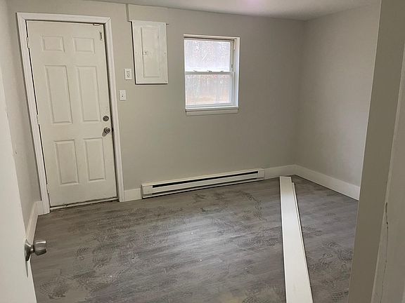 2nd image of 4318 S Lakeshore Dr #2