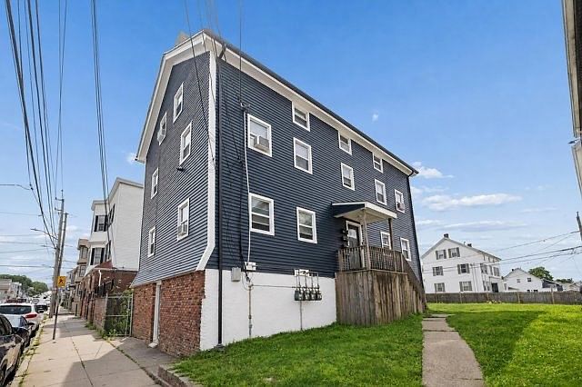 1st image of 1081 Bedford St