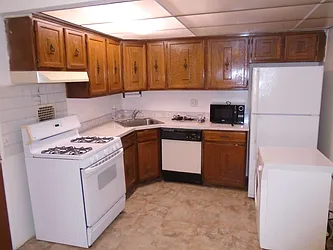 Rented by 18 REALTY