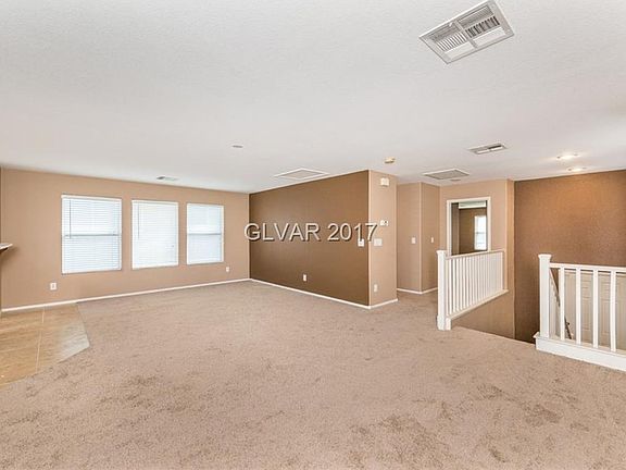 3rd image of 11608 Stivali St