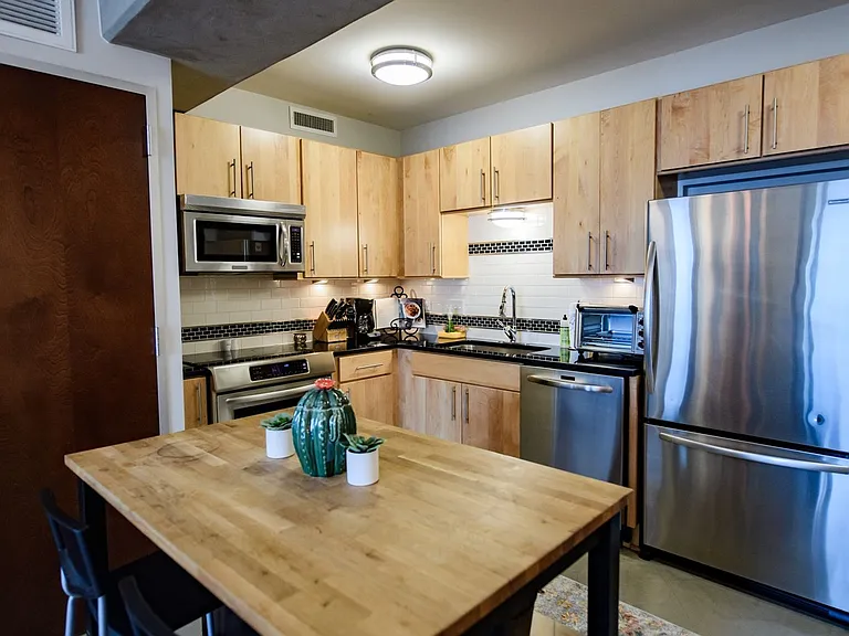 800 Brazos St #711 — Photo 26