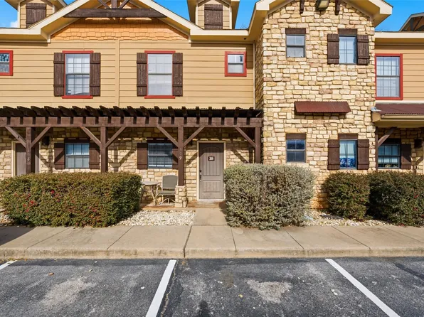 2410 S 2nd St APT 309, Waco, TX 76706