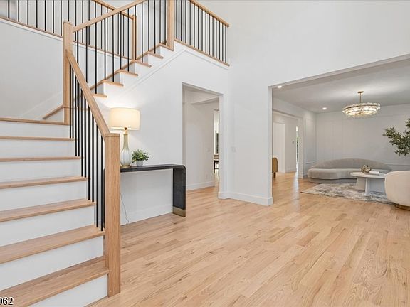2nd image of 2042 W Broad St