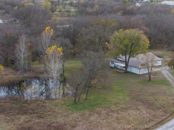 2075 N 184th Rd, Mounds, OK 74047