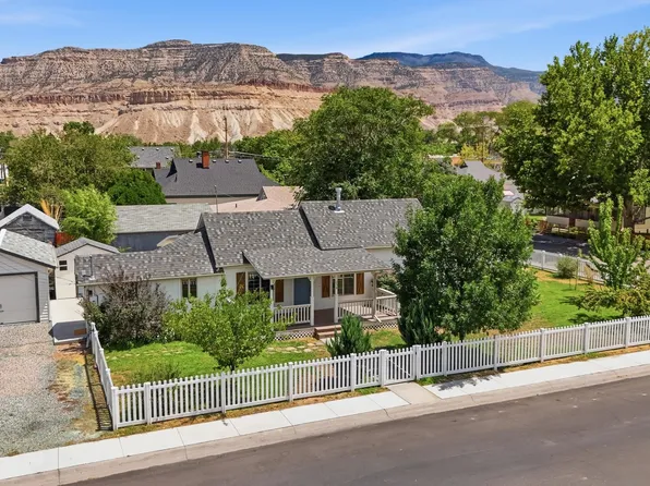 238 W 6th St, Palisade, CO 81526