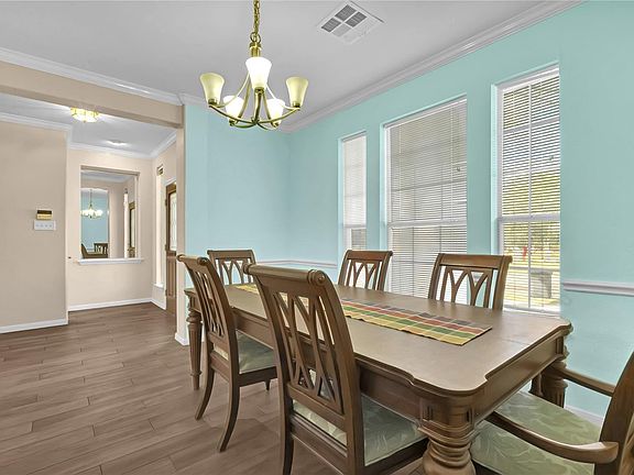 4th image of 1807 Glen Oak Ct