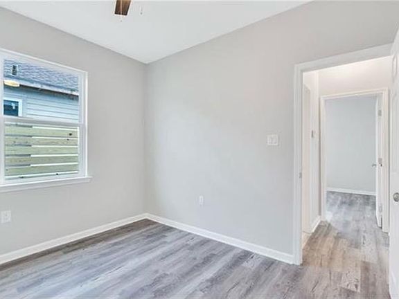 5th image of 1057 Orange Blossom Ln